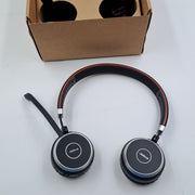 Jabra Evolve 65 SE – Wireless Headset with Charging Stand
