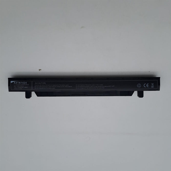 YASI MFG 3200mAh 15V 48Wh Batteria per Laptop